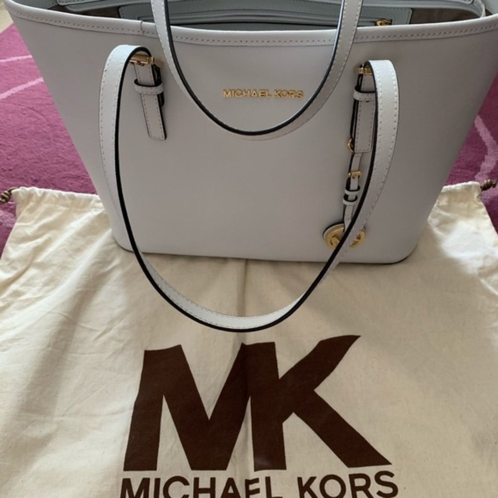 Michael Kors AUTHENTIC Jet Set Saffiano White Leather Tote Bag